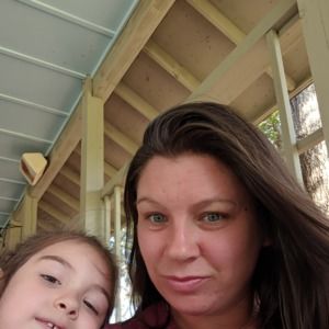 Meet your Posher, Selina